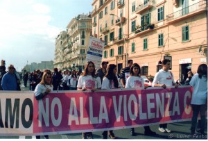 Manifestazione "Diciamo no alla violenza contro le donne"